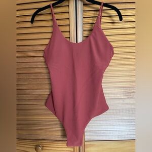 Issa de’ Mar one piece, rose